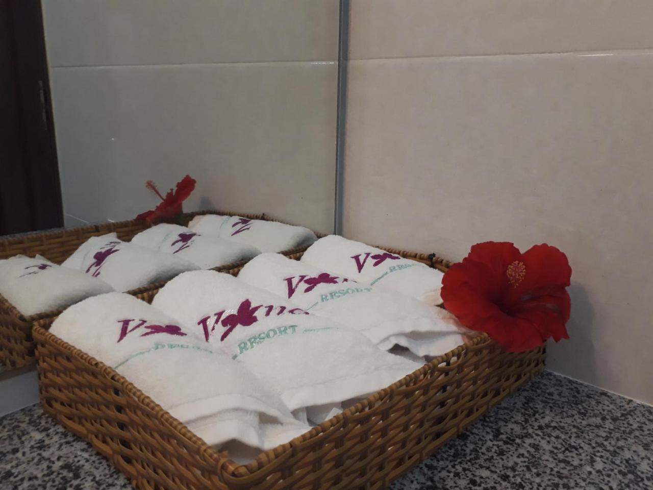 Vanda Hotel Phu Quoc Esterno foto