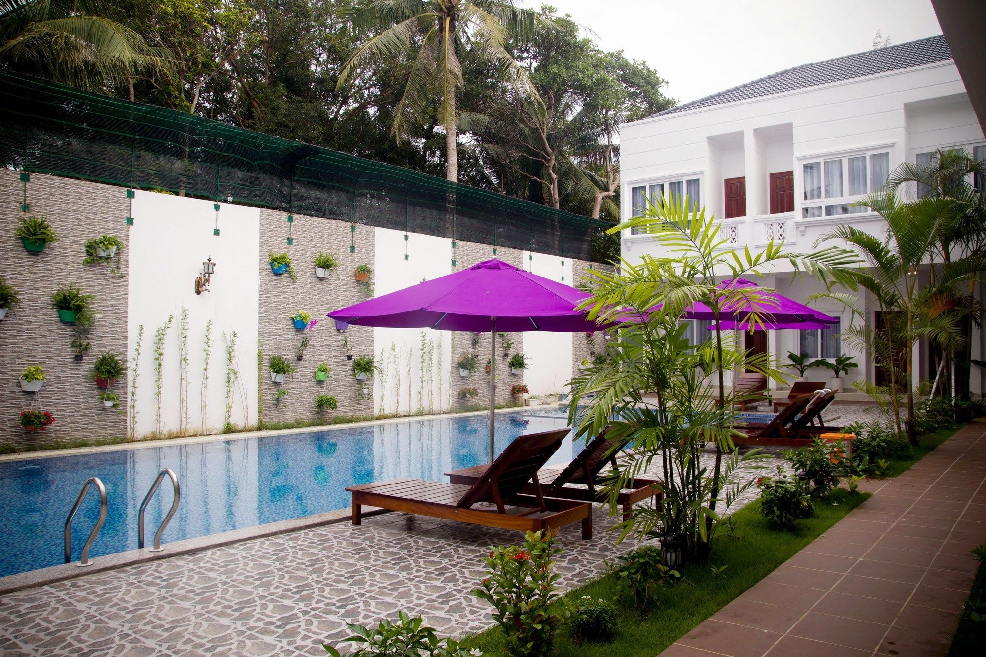 Vanda Hotel Phu Quoc Esterno foto